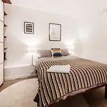 West End Apartments